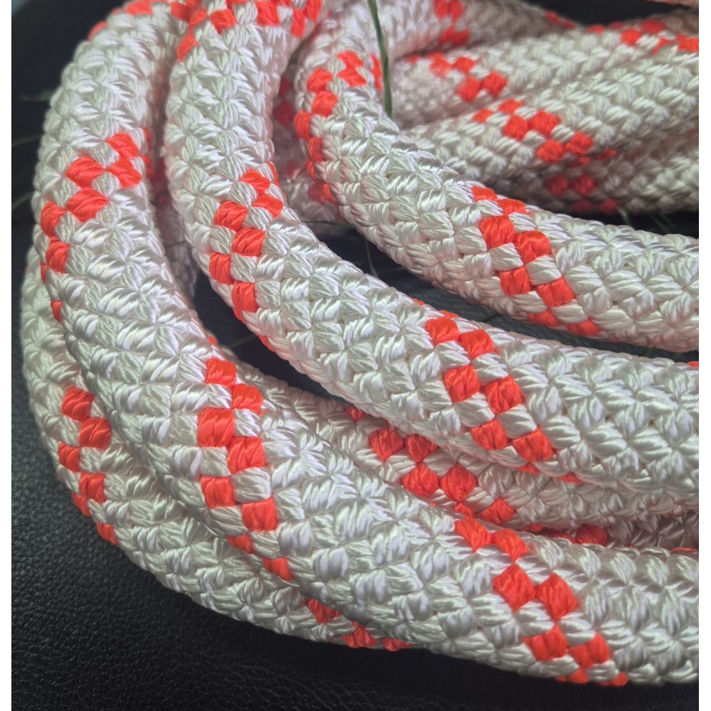 Канат капроновий 24мм плетений 32-х прядний з осердям